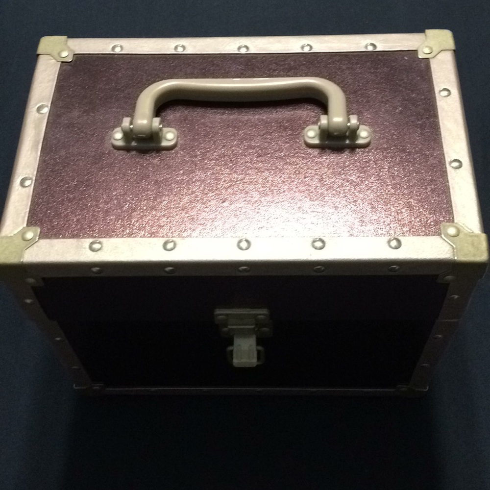 Makeup Box